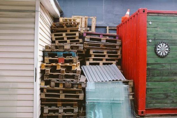Où trouver un garde-meuble pour la location d'un immeuble à Nantes ?